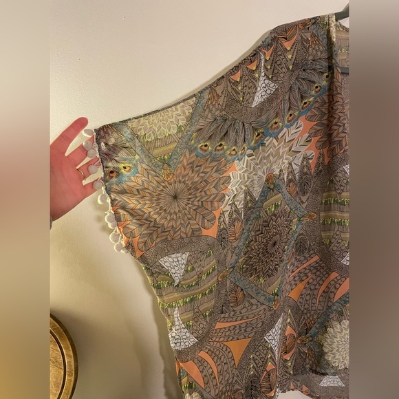 Umgee Brown and Colorful Shaw With Pom Fringe - Picture 2 of 4